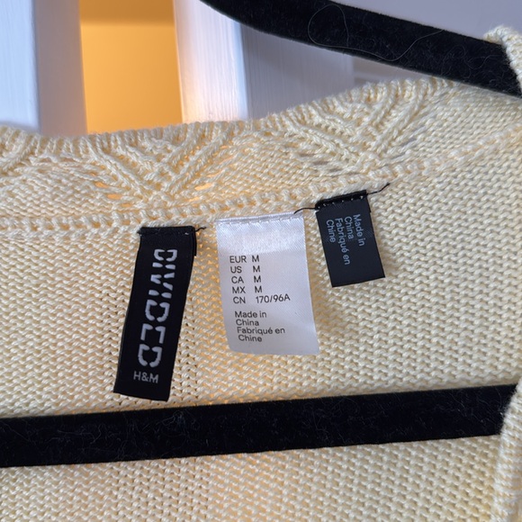 H&M Crochet Yellow Sweater - Picture 2 of 2